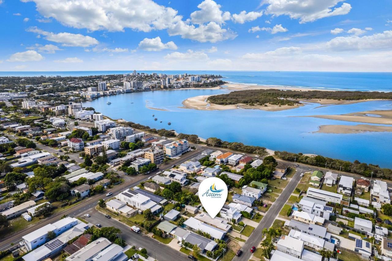 11 Wills Avenue Golden Beach Qld Villa Exterior photo